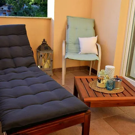 Blue Sunshine Rab Apartment Palit Exterior photo